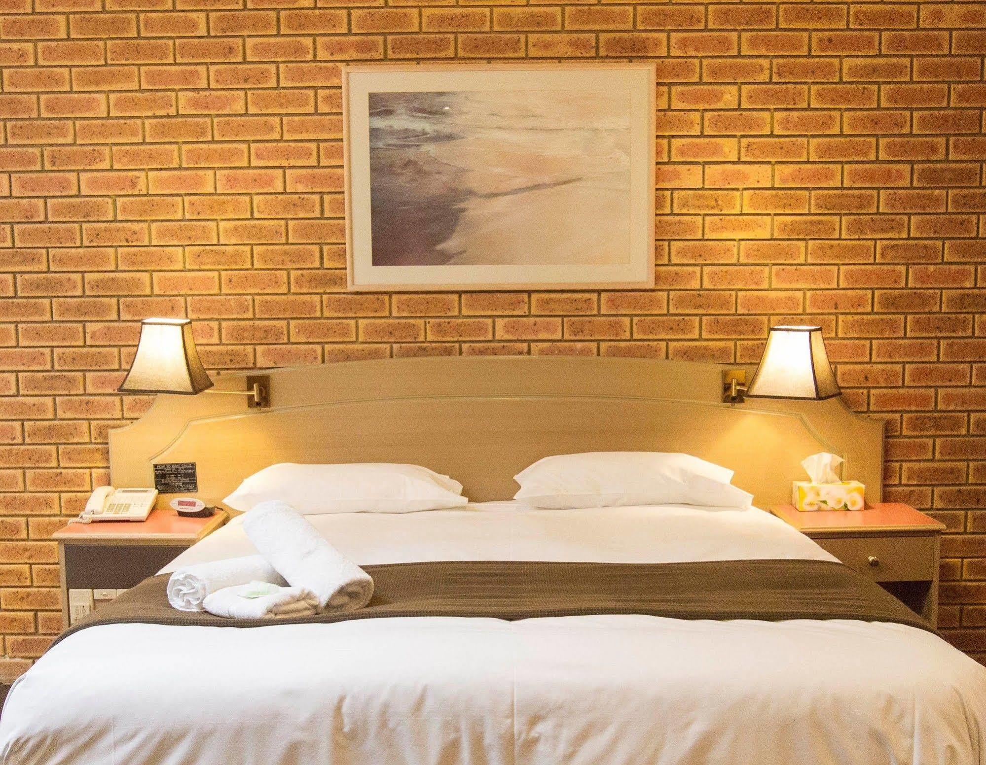 Eltham Motor Inn Melbourne Dış mekan fotoğraf